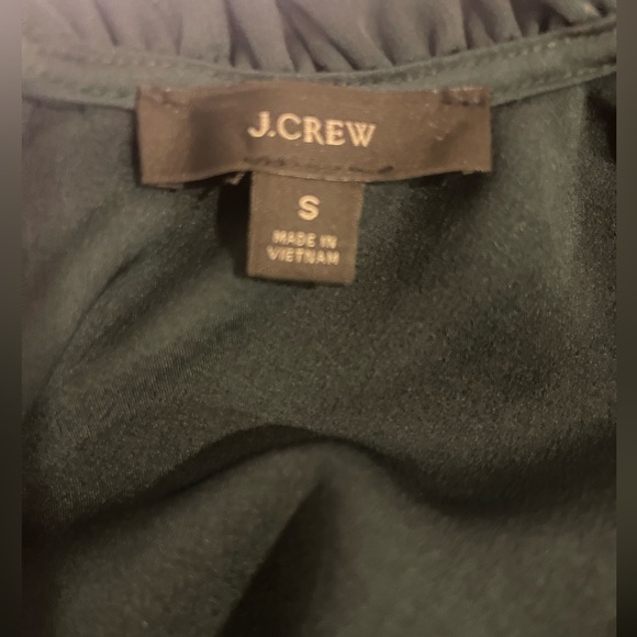 J Crew Tulip Sleeve Ruffle neck top. Size small. - Picture 4 of 8